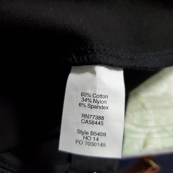 Madewell Countdown Flared Mini Skirt in Black - Picture 7 of 8